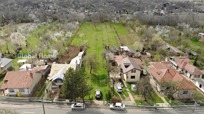Teren intravilan, Prahova, Cornu De Jos toate utilitatile prezente 4898 mp